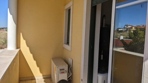 Comfy single ensuite bedroom with balcony near Carcavelos - Gallery - 10