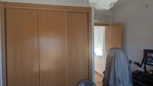 Comfy single ensuite bedroom with balcony near Carcavelos - Gallery - 24
