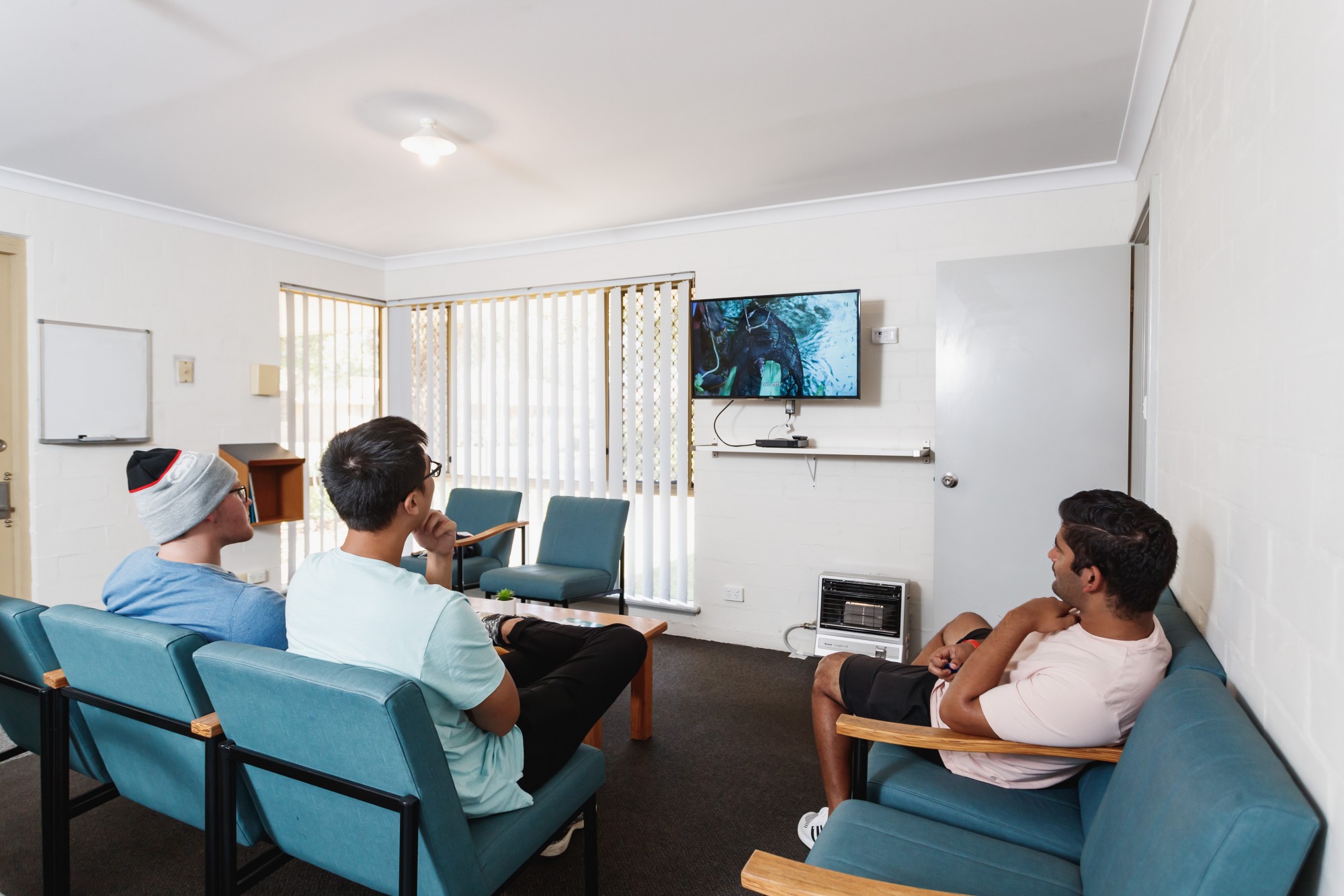  8 Bedroom Apartment  -  UniLodge @ Curtin - Vickery House  - Gallery -  2