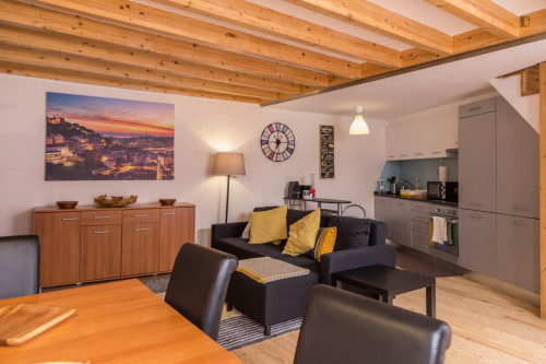 Lovely 1-bedroom house in the Santa Apolónia neighbourhood - Gallery - 9
