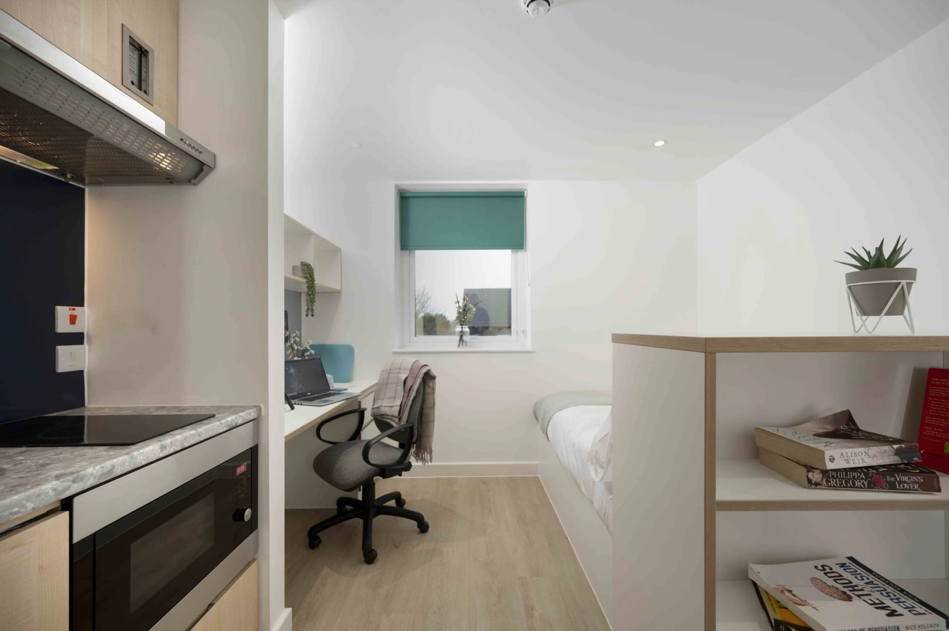  Ground Floor Premier Studio  -  Elmstead Place  - Gallery -  3