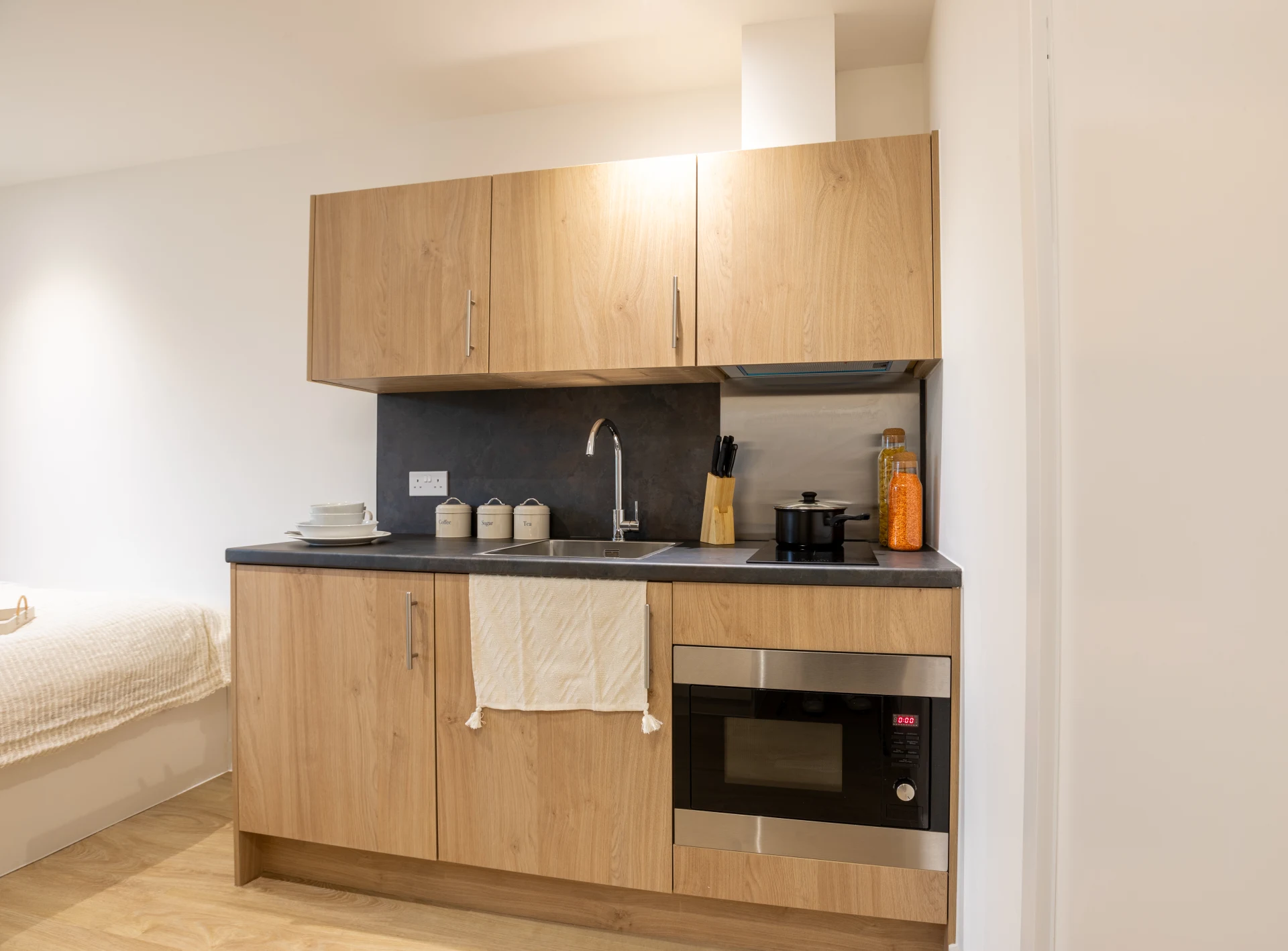  Standard Townhouse Studio  -  Elmstead Place  - Gallery -  5
