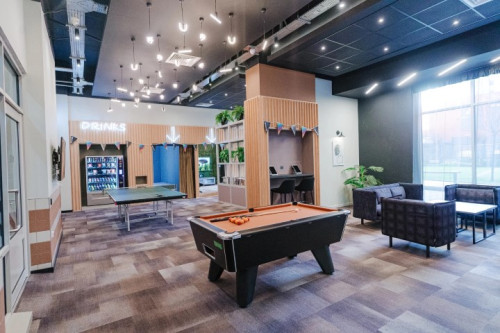 Canvas City Point  - Gallery -  3