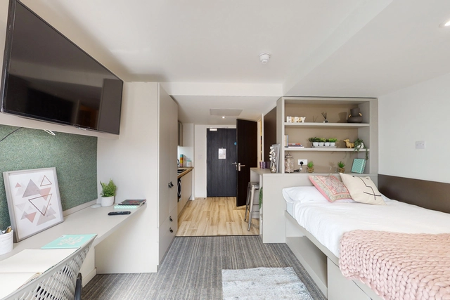 Gold Studio - Canvas City Point - Gallery - 1