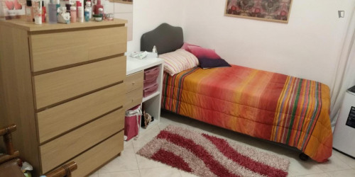 Single bedroom in a 4-bedroom apartment near Piazza Don Luigi Sturzo