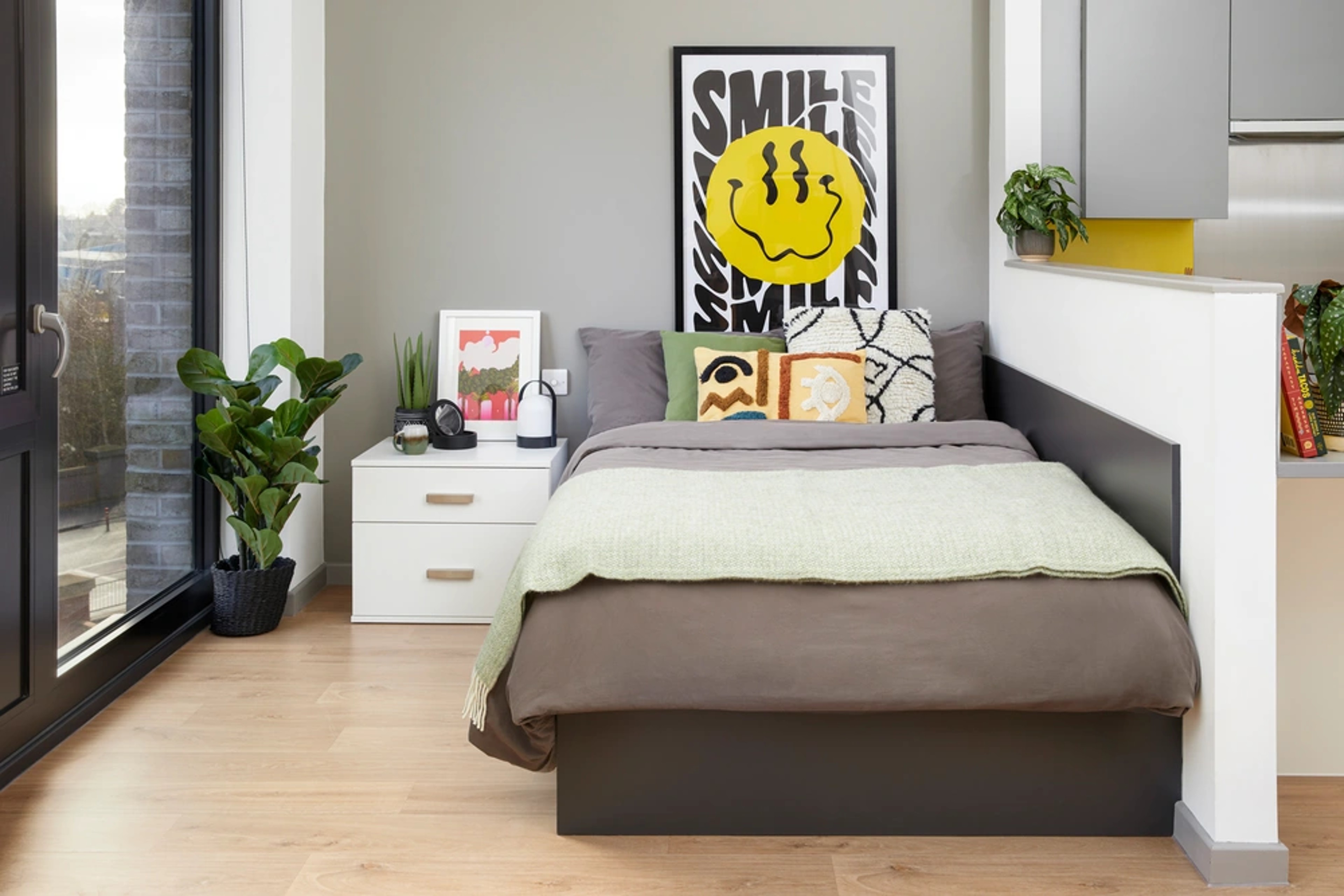  Double Wheelchair Accessible Studio  -  Unite Students Battery Park  - Gallery -  1