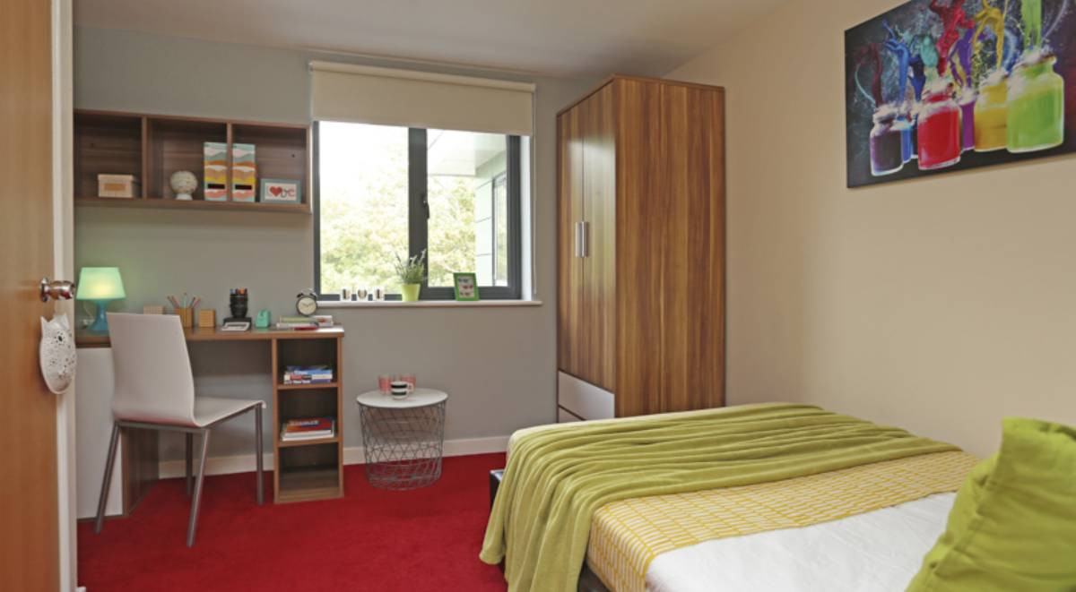  Deluxe En-Suite - Kentish House  -  Canterbury Student Village  - Gallery -  1