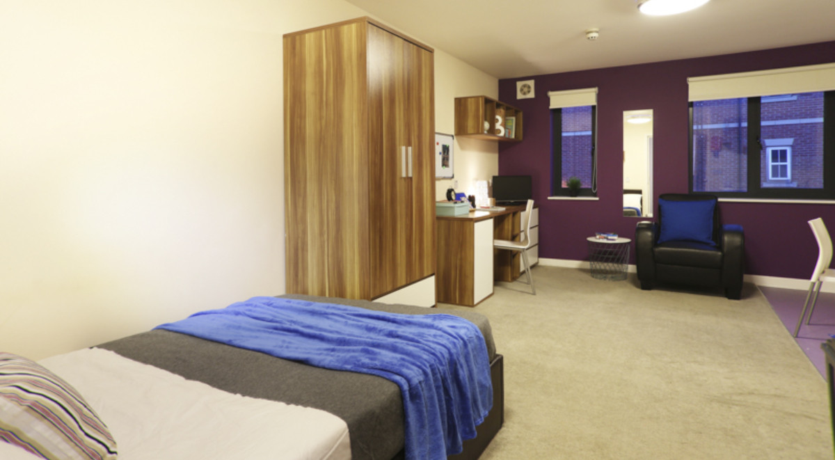  Deluxe Studio - Behn Hall  -  Canterbury Student Village  - Gallery -  1