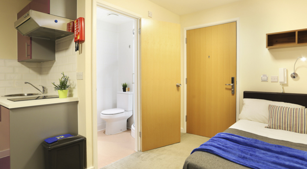  Deluxe Studio - Behn Hall  -  Canterbury Student Village  - Gallery -  2