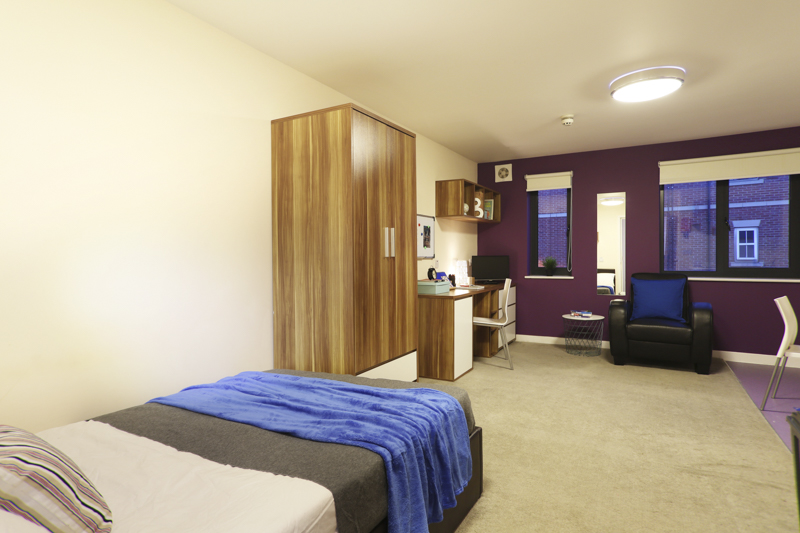  Deluxe Studio - Kentish House  -  Canterbury Student Village  - Gallery -  3