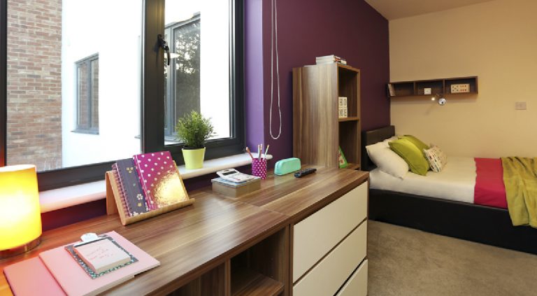  Deluxe Wet Room Studio - Behn Hall  -  Canterbury Student Village  - Gallery -  1