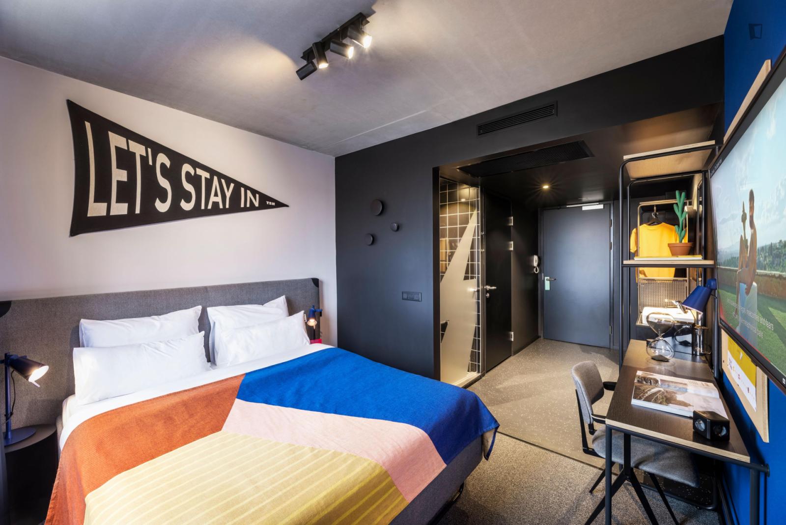  Amazing Ensuite Bedroom With Double Bed In Vibrant Student Hub Close To University Of Vienna  -  Amazing ensuite bedroom with double bed in vibrant student hub close to University of Vienna  - Gallery -  1