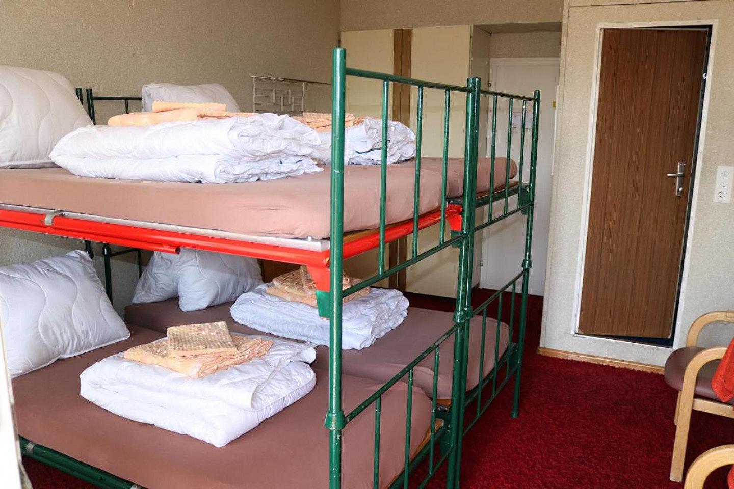  Bed In A 4-Bed Gender Separated Room  -  Vibrant Cozy House  - Gallery -  10