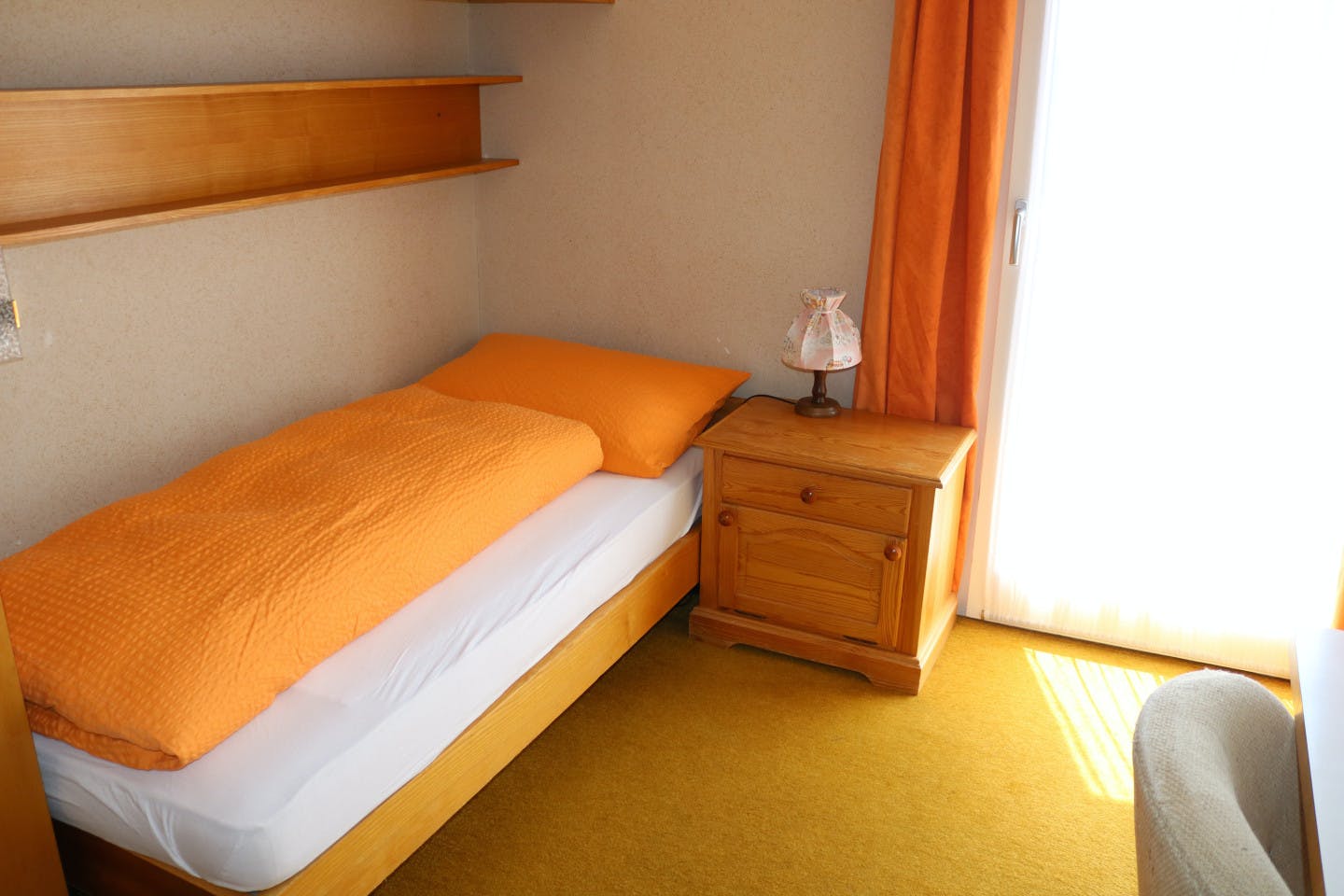  Private Room With Private Bathroom  -  Vibrant Cozy House  - Gallery -  5