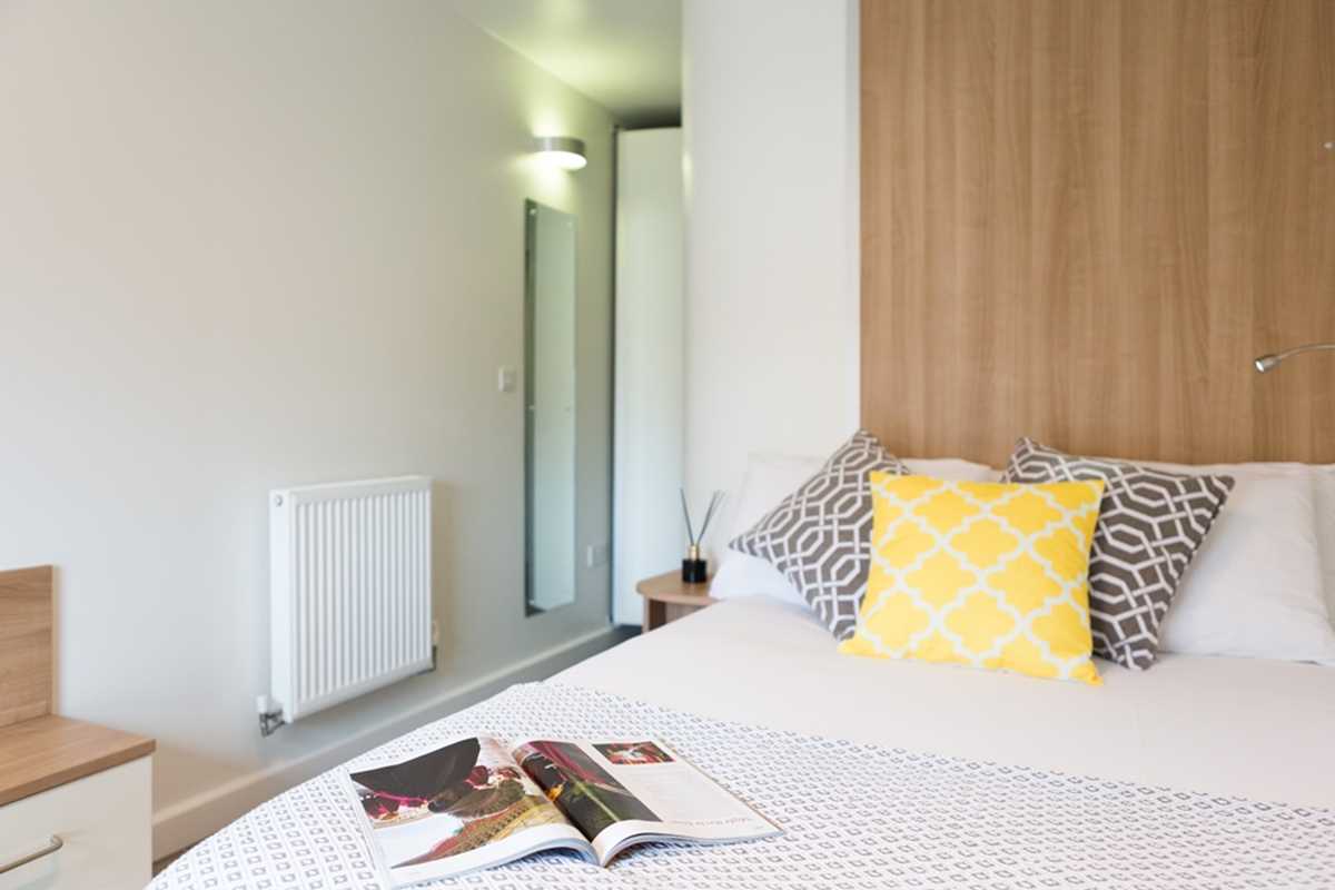  Bronze Ensuite - Mid Level  -  South Bank Residence - Flexible Tenancies  - Gallery -  1