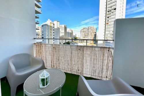 Spacious 3-bedroom flat in Portimão - Gallery - 10