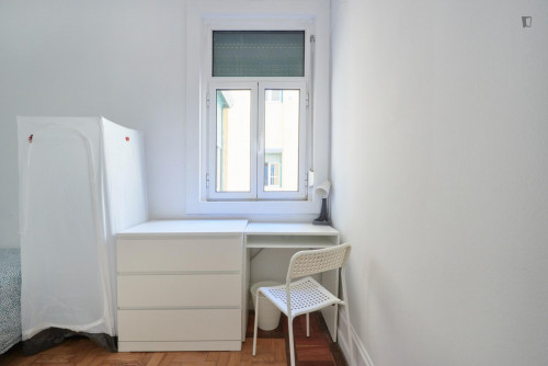 Nice double bedroom in Marquês de Pombal - Gallery - 6