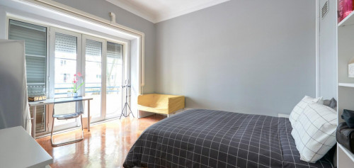 Marvelous double bedroom in Saldanha