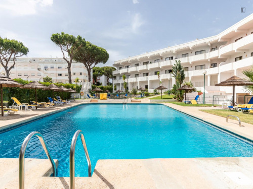 Nice 1-bedroom flat in Faro - Gallery - 21