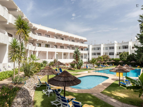 Nice 1-bedroom flat in Faro - Gallery - 15