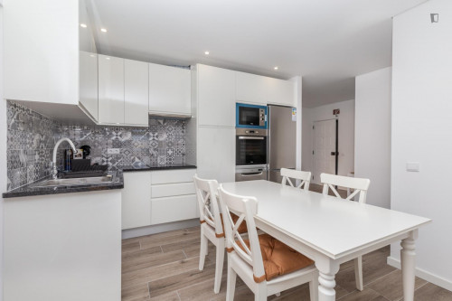 Neat 2-bedroom flat in Olhão - Gallery - 9