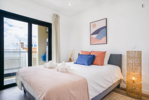 Sensational 2 bedroom flat in Faro