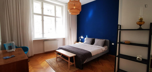 Apartment in Hipster area 2min walk Metro/Tram - Gallery - 18