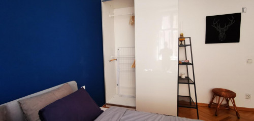Apartment in Hipster area 2min walk Metro/Tram - Gallery - 12