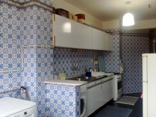 Cosy single bedroom in Arregaça - Gallery - 8
