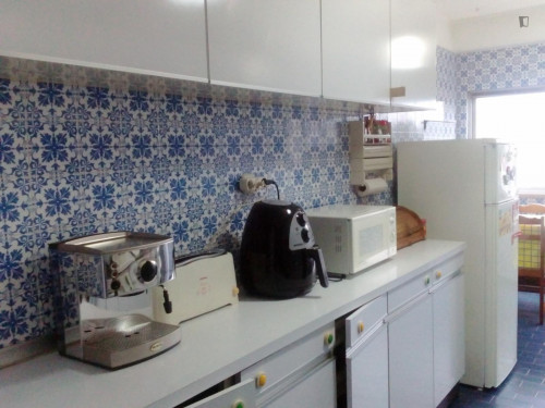 Cosy single bedroom in Arregaça - Gallery - 5