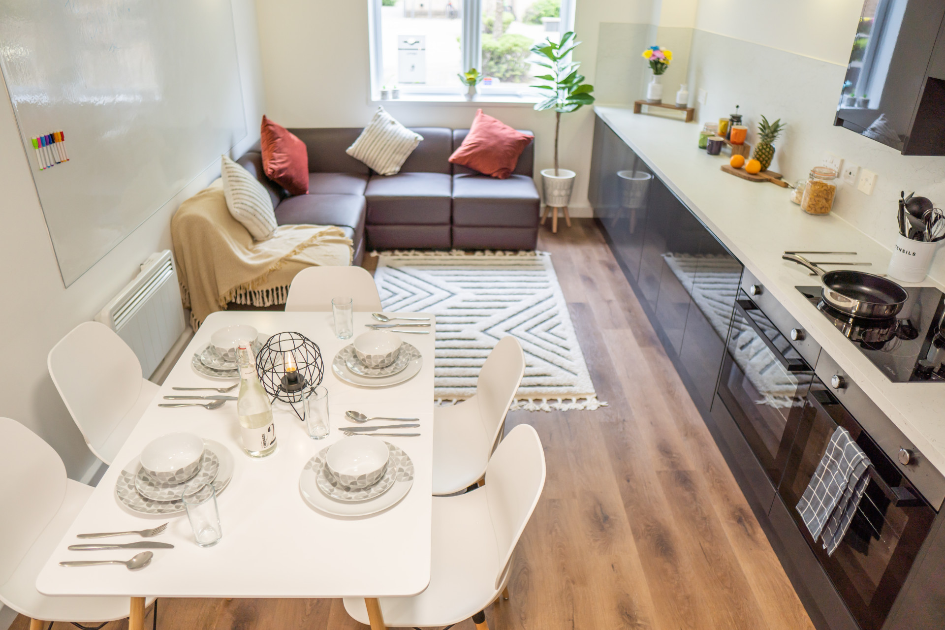Second Floor Five Bed Cluster - The Park - Gallery - 27