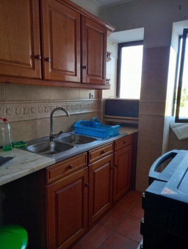 O-Delightful single bedroom in Baixa de Santa Clara  - Gallery -  3