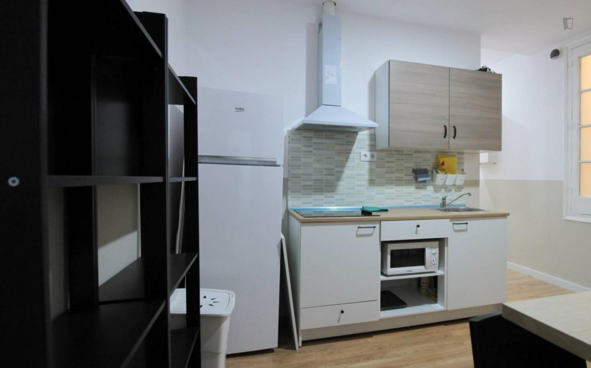 Cool single bedroom in El Raval neighbourhood