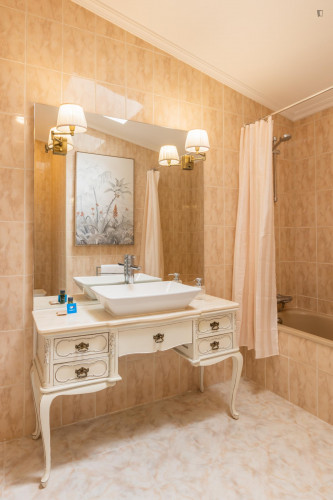Elegant 2-bedroom duplex flat in São Bento