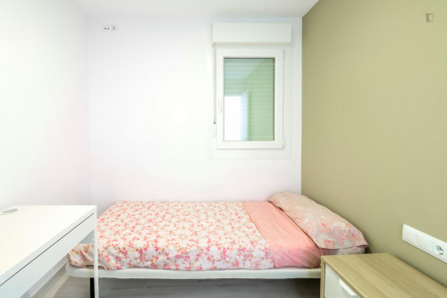 Large and welcoming 4-bedroom apartment in L'Hospitalet de Llobregat - Gallery - 11
