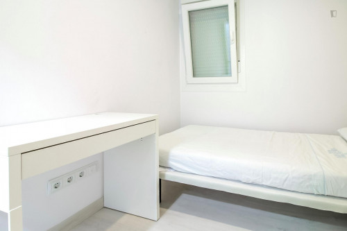 Large and welcoming 4-bedroom apartment in L'Hospitalet de Llobregat - Gallery - 7