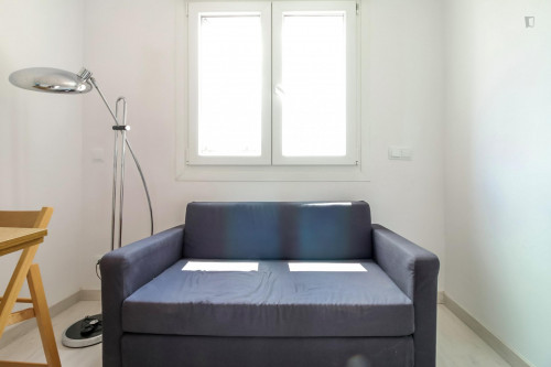 Large and welcoming 4-bedroom apartment in L'Hospitalet de Llobregat - Gallery - 17