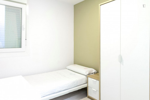 Large and welcoming 4-bedroom apartment in L'Hospitalet de Llobregat - Gallery - 9