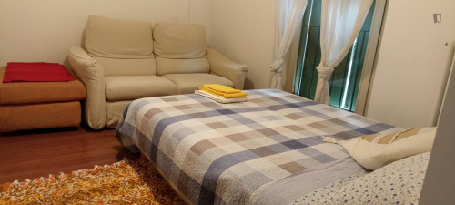 Very homely double bedroom in the centre of Turin - Gallery - 2