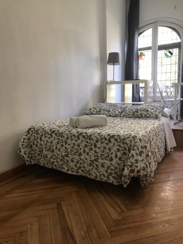 Stunning studio in student-popular Gaztambide - Gallery - 11