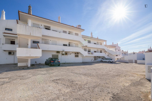 Homely 2-bedroom flat in Albufeira