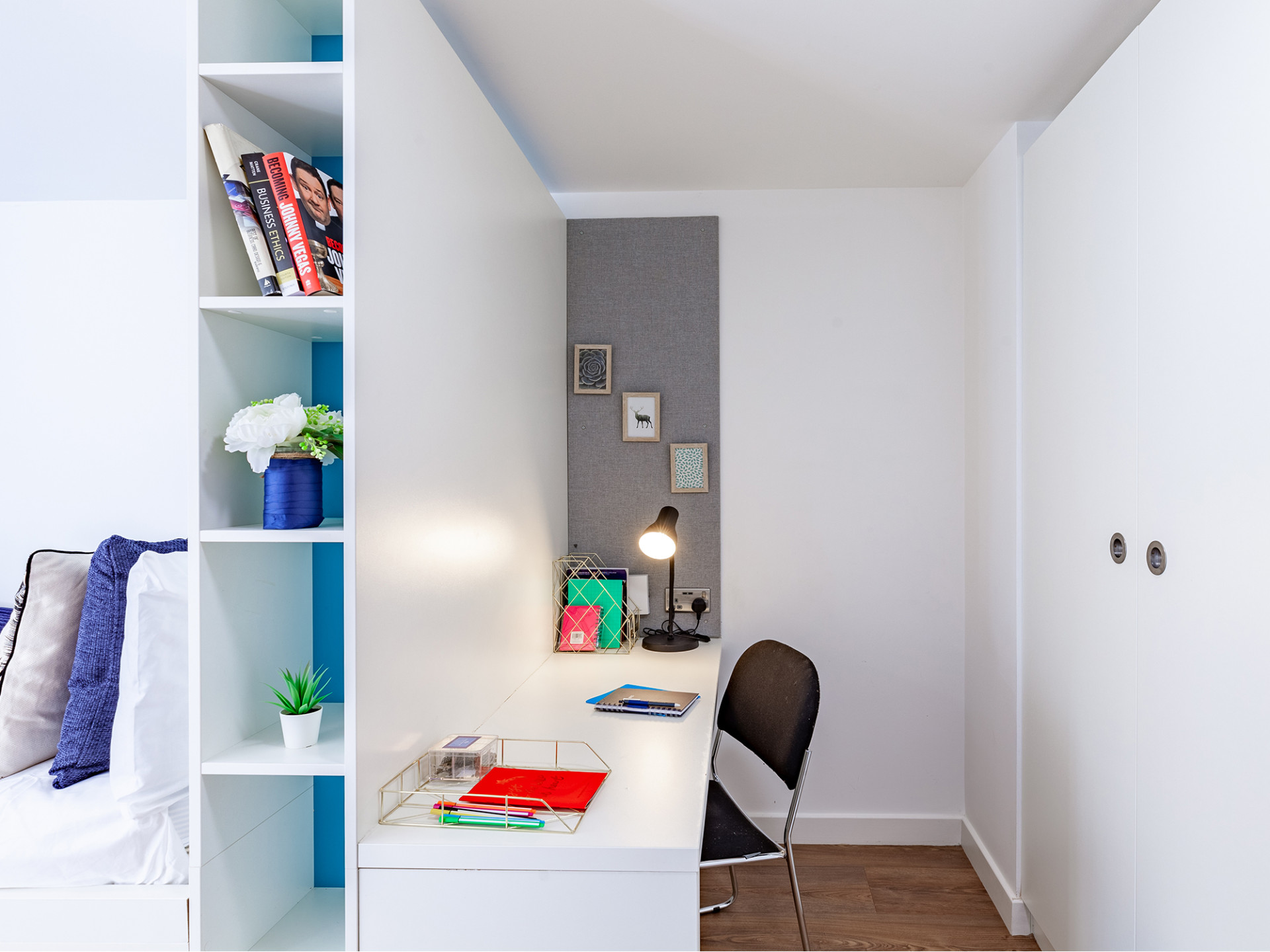  Studio Fourth Floor  -  The Glassworks  - Gallery -  7