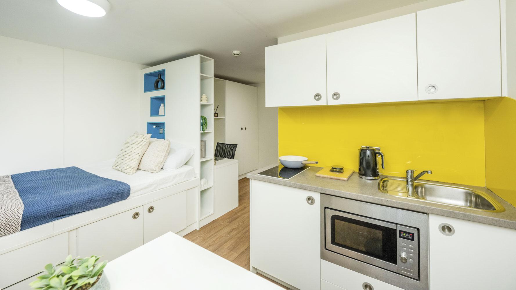  Small Studio  -  The Glassworks  - Gallery -  3