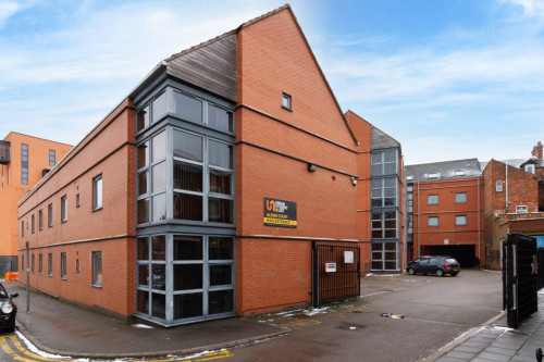 Albion Court