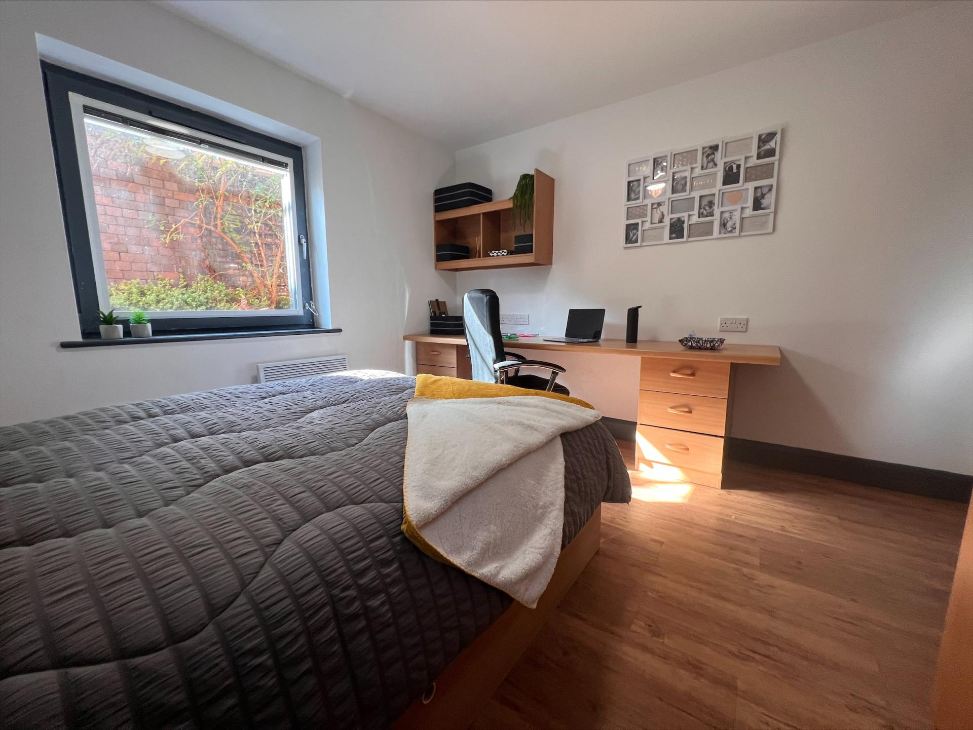 Deluxe En-Suite Third Floor - 2