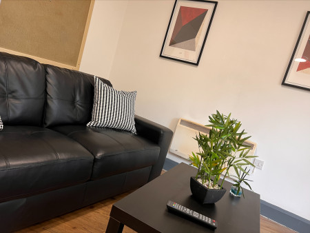 Deluxe En-Suite Ground Floor (wet Room) - Albion Court - Gallery - 9