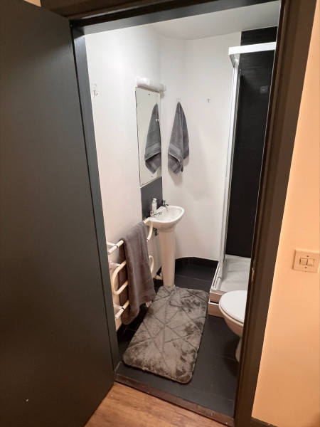  Deluxe En-Suite Ground Floor (wet Room)  -  Albion Court  - Gallery -  3