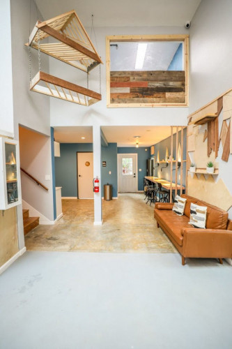 Lombard Residence