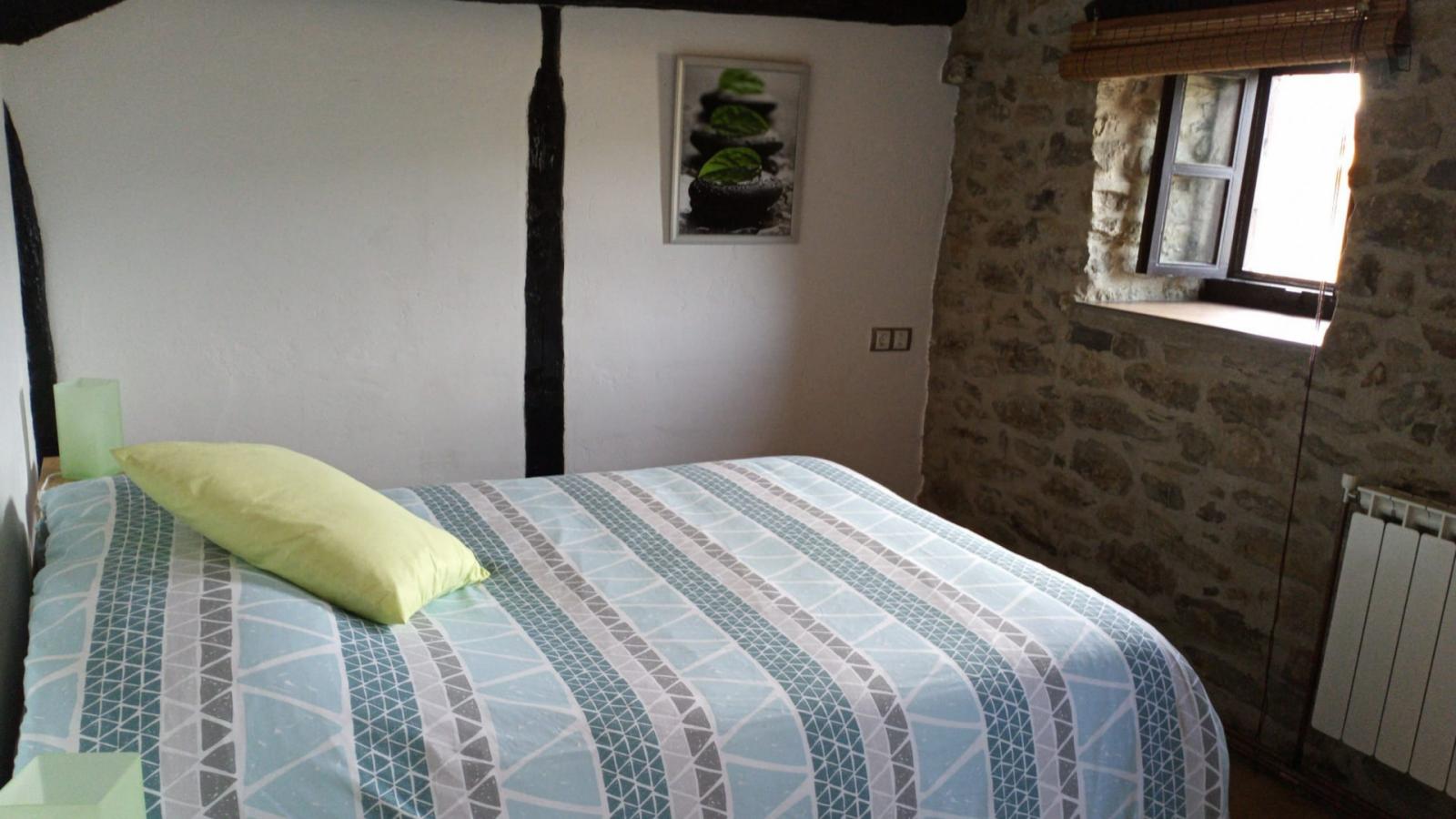 Appealing Double Bedroom In Uribarri-Kuartango - 1