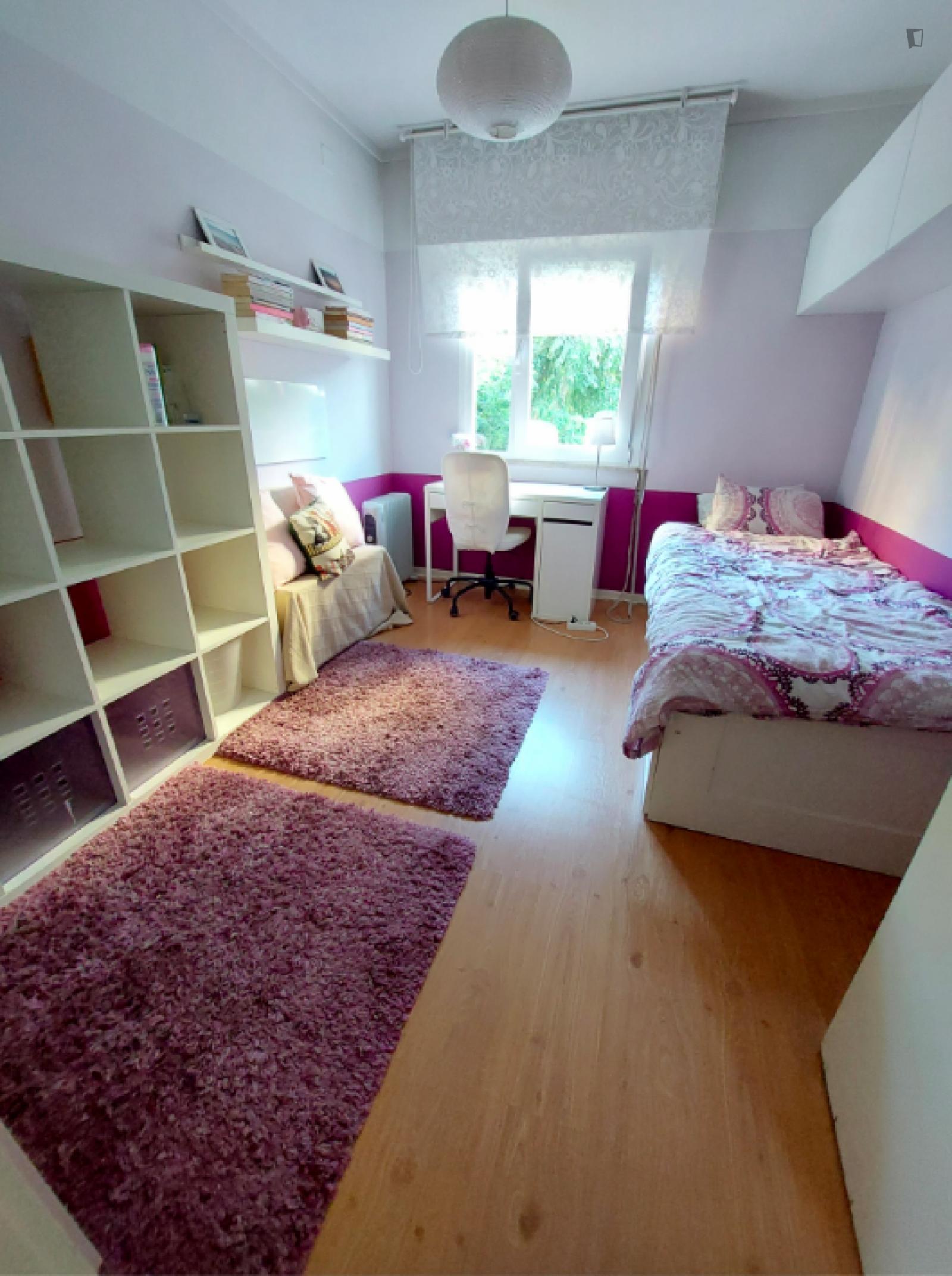 Cosy Room In Miraflores, Algés, Near University Of Lisbon - Ajuda Campus - 1